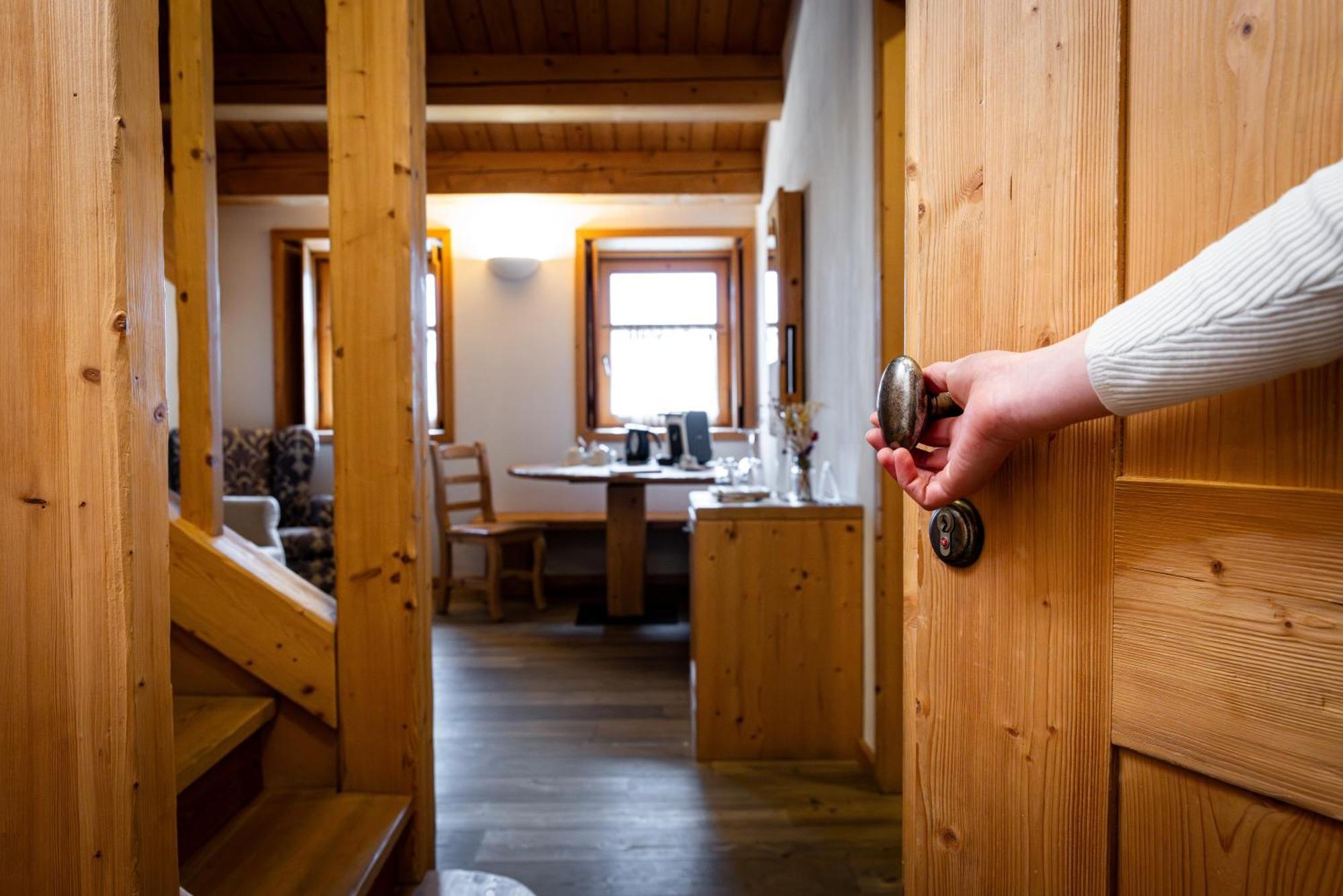 Agriturismo La Fiorida Mantello ภายนอก รูปภาพ